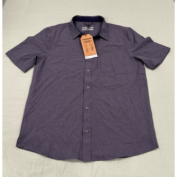 Avalanche Men Medium Button Up, Short Sleeve Shirt - Picture 1 of 7